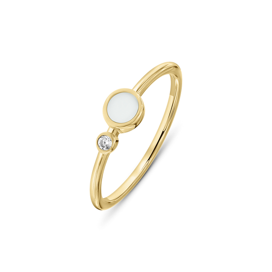 Massief geelgouden ring met een ronde moedermelkhars steen en een kleine zirkonia aan de zijkant.
